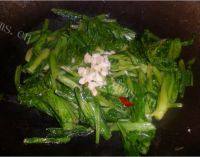 家常菜素炒油麦菜做法图解6)