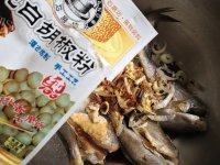 常吃不腻的香煎黄花鱼做法图解9)