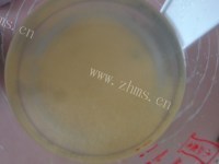 色香味浓的苹果小米粥做法图解5)