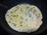 健康美食之韭菜鸡蛋饼做法图解5)