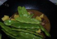 家常土豆芸豆炖排骨做法图解6)