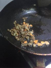 色泽鲜亮的臊子面做法图解6)