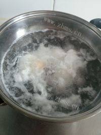易做的杂蔬圆子汤做法图解2)