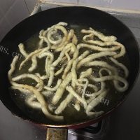 咸甜适中的萨其马做法图解7)