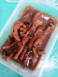 美味的麻辣鸡爪