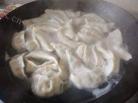 自己做的韭菜肉饺子做法图解14)