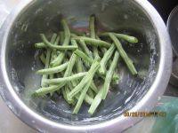 自制芸豆炒肉做法图解1)