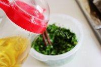 韭菜鸡蛋饺子（家庭版）做法图解3)