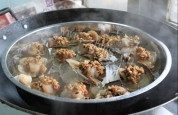 蒜蓉粉丝蒸带子做法图解6)