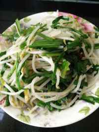 家常菜豆芽炒韭菜