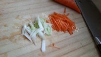 美味的豆芽炒碴子做法图解3)