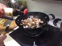美味的鸡汁火锅做法图解2)