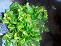 家常菜青椒炒鸡蛋