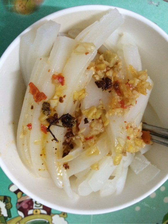 好吃的培根金针菇卷