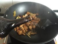 色香味俱全的元宝肉做法图解5)
