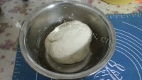 美味的烙薄饼做法图解1)