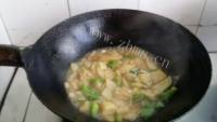 家常菜青椒炒土豆片做法图解5)