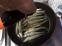 豆酱水煮沙尖鱼做法图解8)