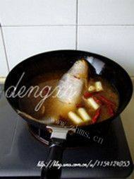 家常菜黄花鱼炖豆腐做法图解5)