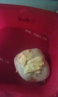 自己做的肉松面包卷做法图解7)