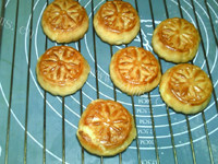 自制广式椰蓉月饼