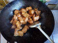 「首发」猪肉炖粉条做法图解6)