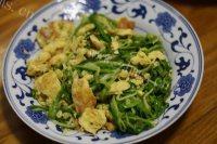 自己做的蒜苗炒鸡蛋