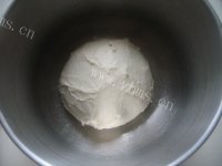 自制意式鲜虾肉丸披萨做法图解2)