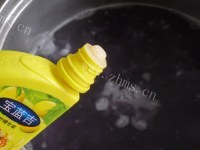 美味的紫薯银耳羹做法图解5)
