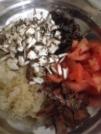 美味的什锦蛋炒饭做法图解2)