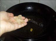 美味的照烧鸡翅做法图解7)