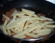 美味的番茄培根意面做法图解11)
