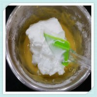 好吃的红豆牛油忌廉蛋糕做法图解11)