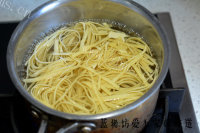 美味的凉拌马兰头做法图解1)