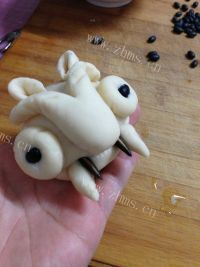 鲜美可口的小老虎花馍做法图解22)