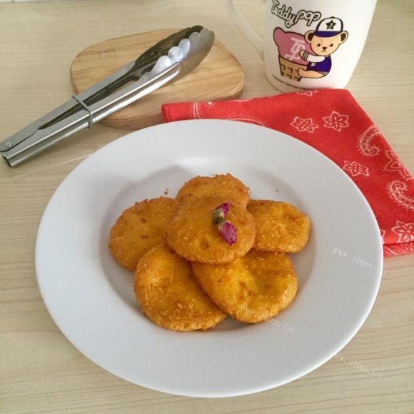 热腾腾的南瓜饼