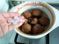 美味的红烧狮子头做法图解18)