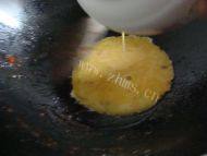美味的西红柿炒蛋做法图解5)