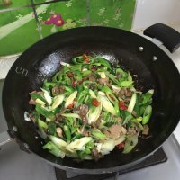 好吃的葱爆羊肉做法图解12)