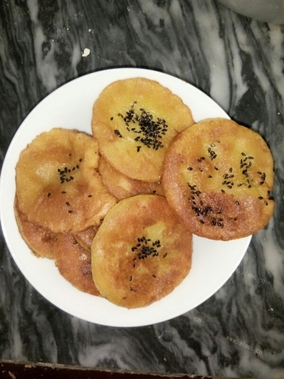 热腾腾的南瓜饼