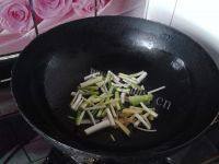 美味的红烧鸡翅做法图解4)
