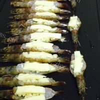 鲜香芝士蒜蓉焗大虾做法图解12)