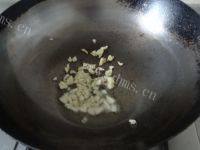 秀色可餐的蒜泥茼蒿做法图解3)
