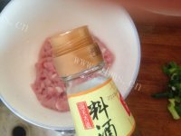 美味营养的酸豆角炒肉末做法图解3)