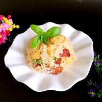 美味的土豆腊肠焖饭