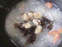 简单版鲜虾云吞面做法图解7)