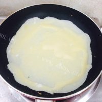 诱人的鸡蛋卷饼做法图解5)