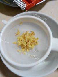 美味的姜撞奶做法图解5)