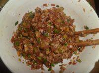 自制榨菜鲜肉月饼做法图解4)