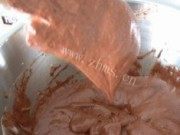 自制栗子巧克力蛋糕做法图解6)